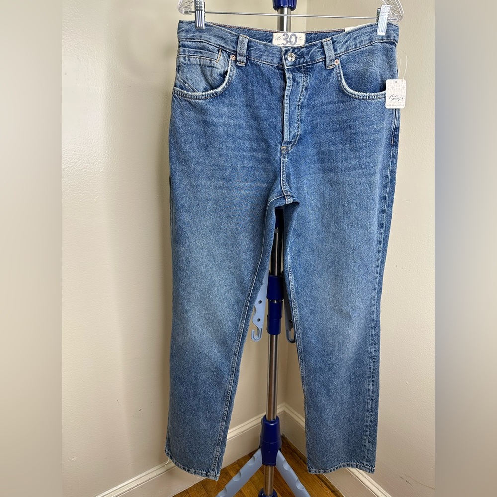 NWT FREE PEOPLE LOW RISE DENIM